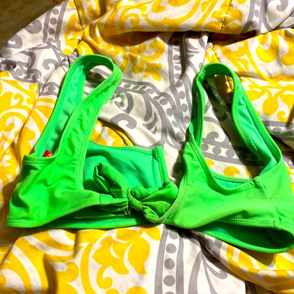 Bathing suit top - Picture 2 of 3